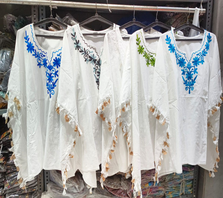 Cotton Embroidery Work Tops GC-AP-1345