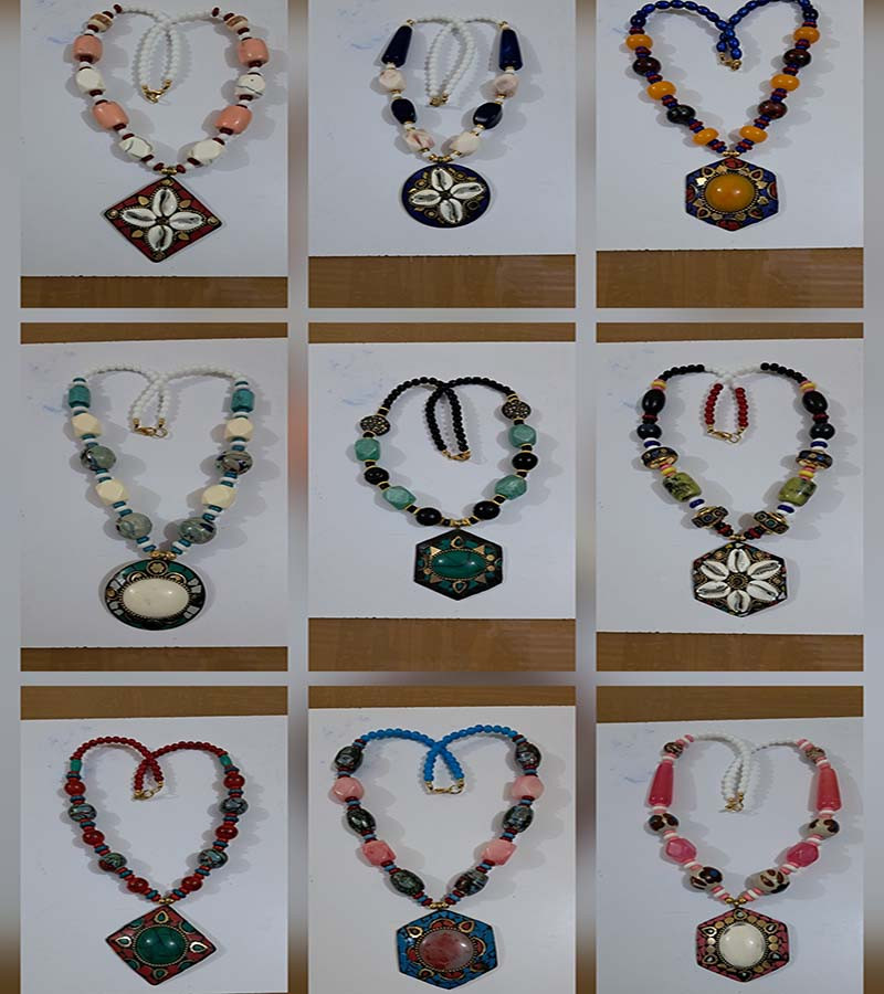 Mosaic Pendent Resin  Beads Necklaces GC-NK-575