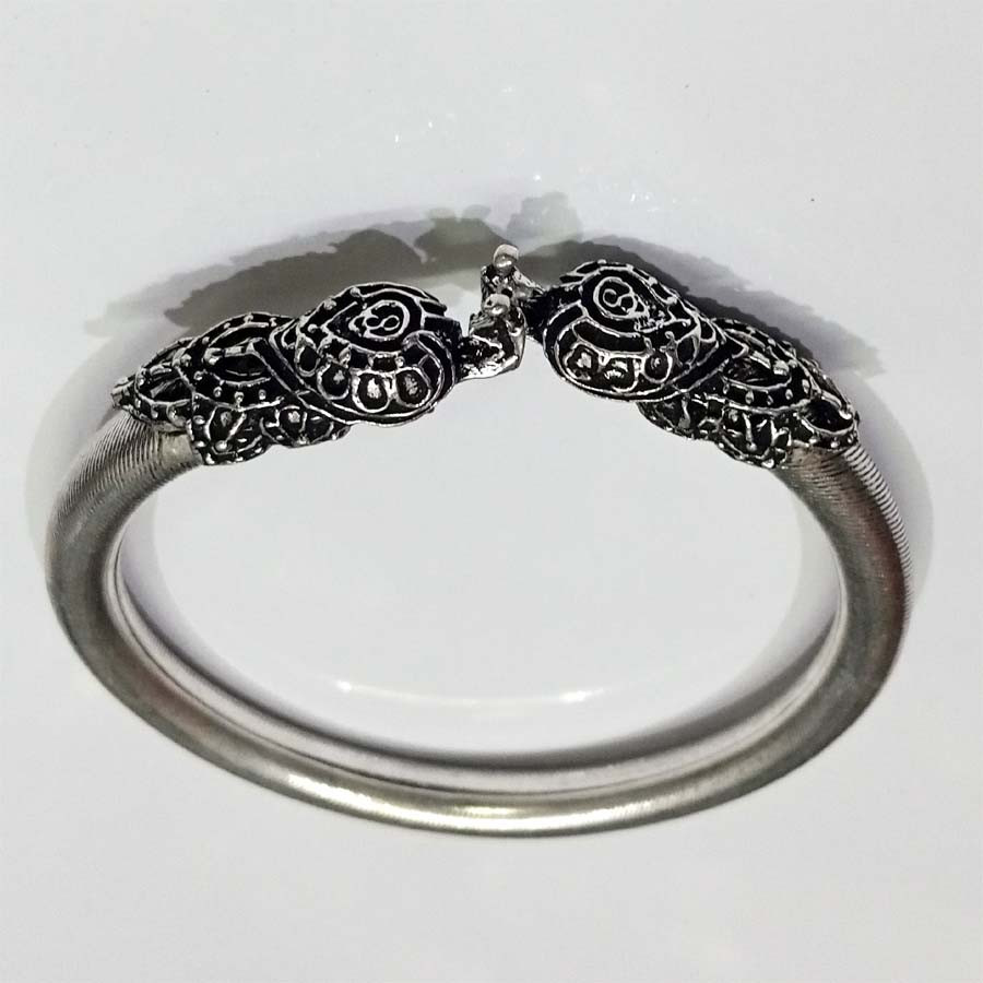 GS Metal Alloy Silver Plating Women's Arm Bangles GC-BL-143