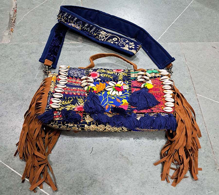 Women Fashion Cross Body Banjara Bags BG-987