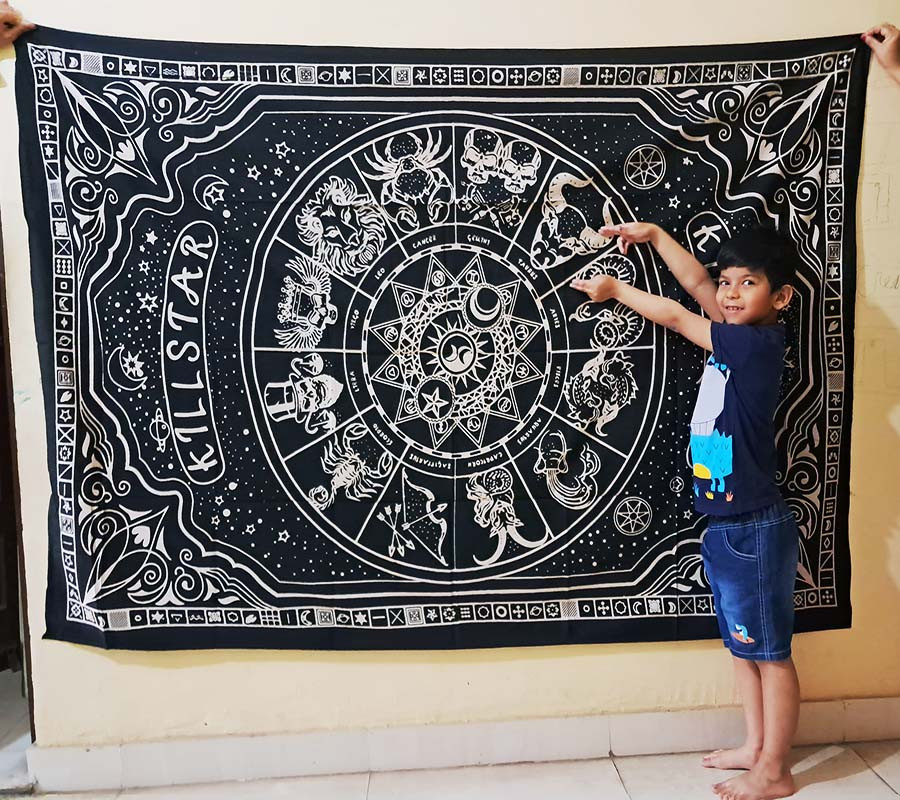 Cotton Print Black-White Fashion Wall Hanging Tapestries Cotton Fabric BedSheet Single (135x210cm) Size for Home Decoration GC-TP-330